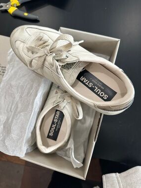 Golden Goose Metallic Gold Leather Heel-Logo Sneaker, 41 distressed